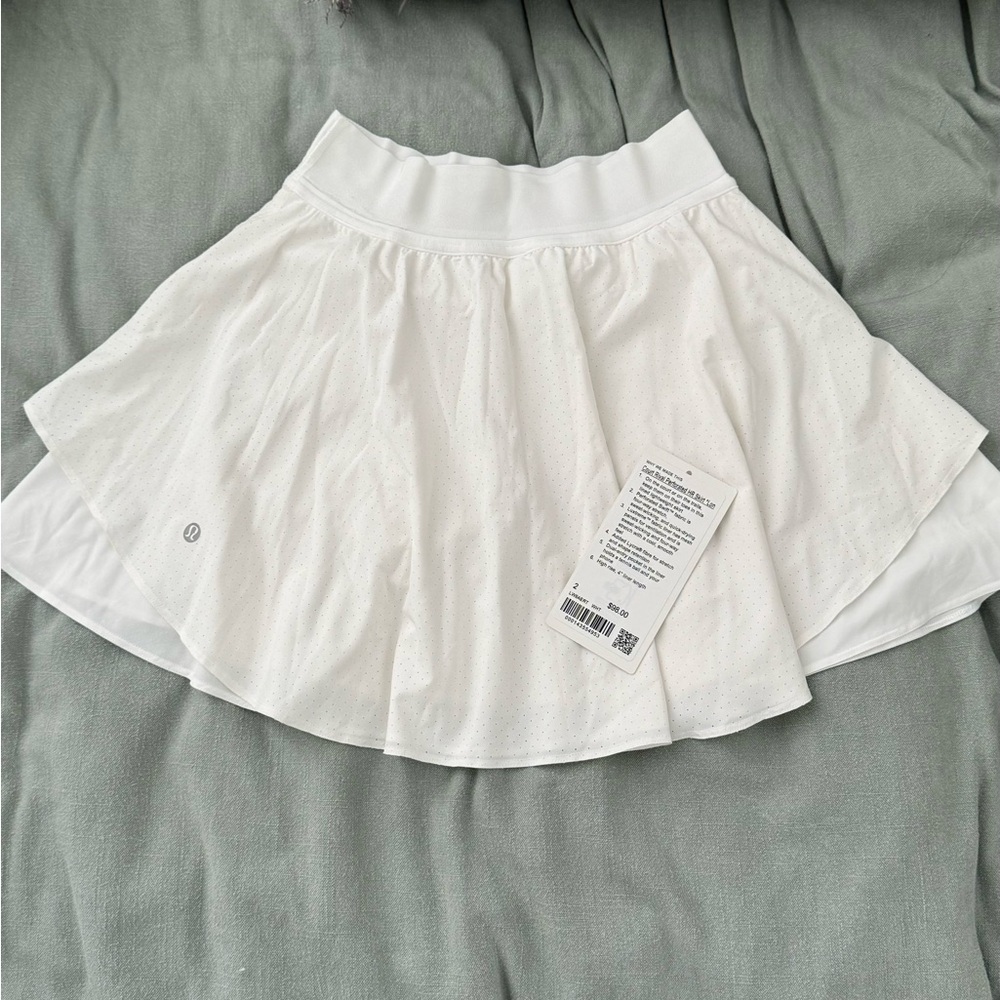 LULULEMON Court Rival Skirt - White